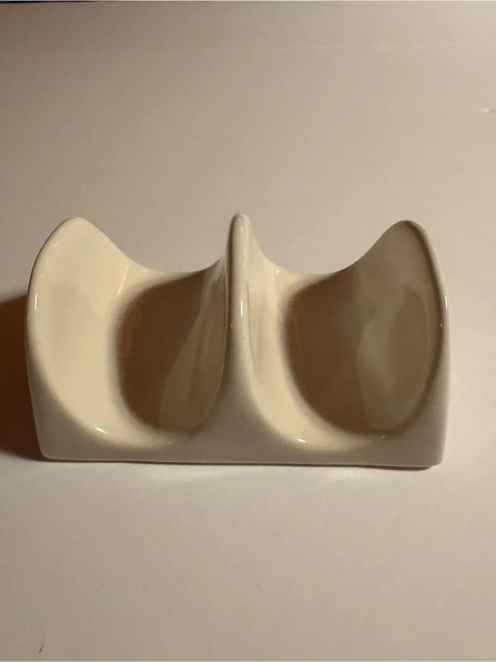 Rae Dunn Artisan Collection Tacos Ceramic Taco Holder Cream Farmhouse Magenta